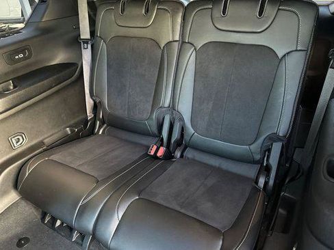 Certified 2023 Jeep Grand Cherokee L Laredo image 15