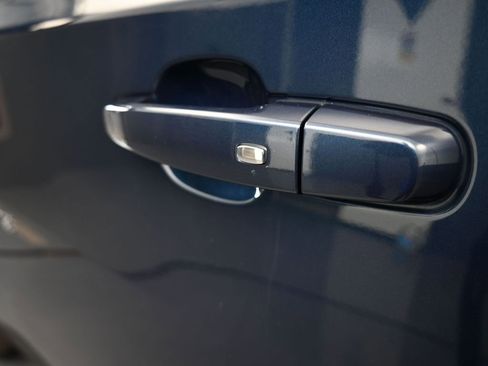 Certified 2023 Chevrolet Traverse LS image 34