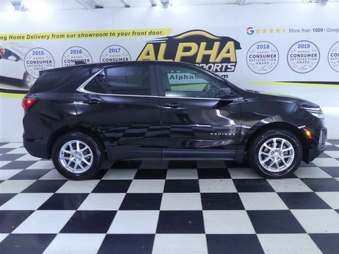 Used 2023 Chevrolet Equinox LT image 32
