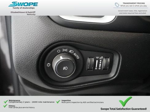 Used 2020 Jeep Renegade Latitude w/ Cold Weather Group AWD/4WD image 15