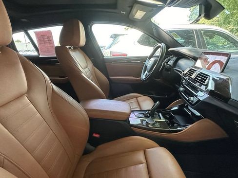 Used 2020 BMW X4 xDrive30i w/ Premium Package AWD/4WD image 5