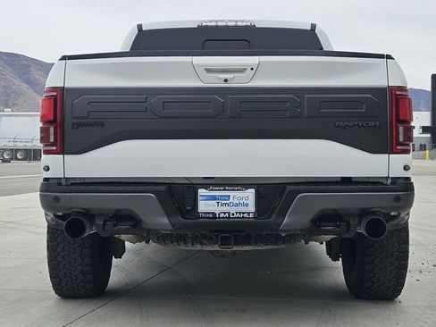 Used 2018 Ford F150 Raptor w/ Equipment Group 802A Luxury image 4