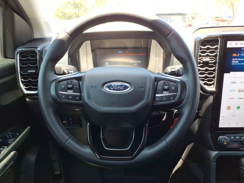 Used 2025 Ford Ranger XLT w/ Equipment Group 301A High AWD/4WD image 11