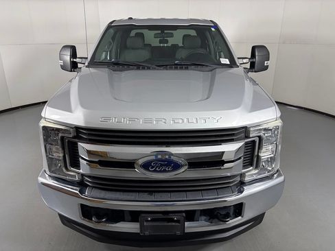 Used 2019 Ford F250 XLT AWD/4WD image 3