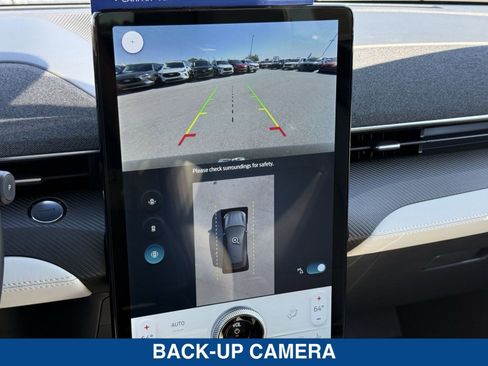 Certified 2025 Ford Mustang Mach-E Premium image 30