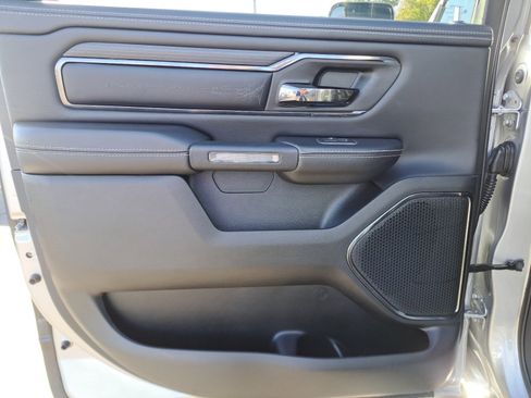 Used 2022 RAM 1500 Limited w/ Body Color Bumper Group image 25