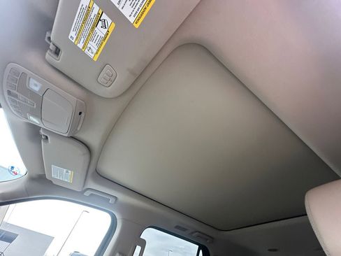 Used 2024 Ford Expedition Max Limited image 32