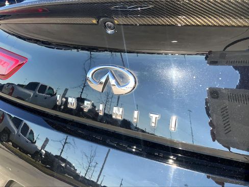 Used 2017 INFINITI Q60 3.0t Sport image 29