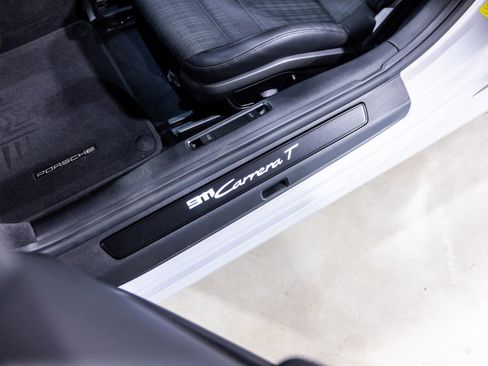 Used 2026 Porsche 911 Carrera T RWD image 42