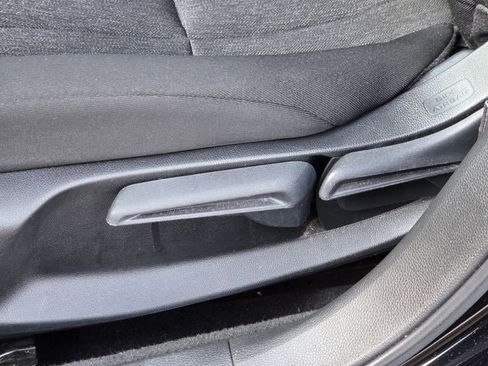 Used 2025 Honda Accord LX image 18