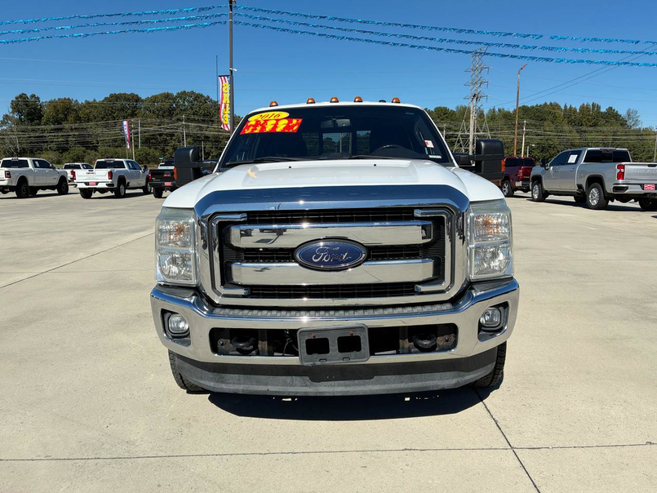 Used 2016 Ford F350 Lariat w/ Lariat Interior Package AWD/4WD image 3