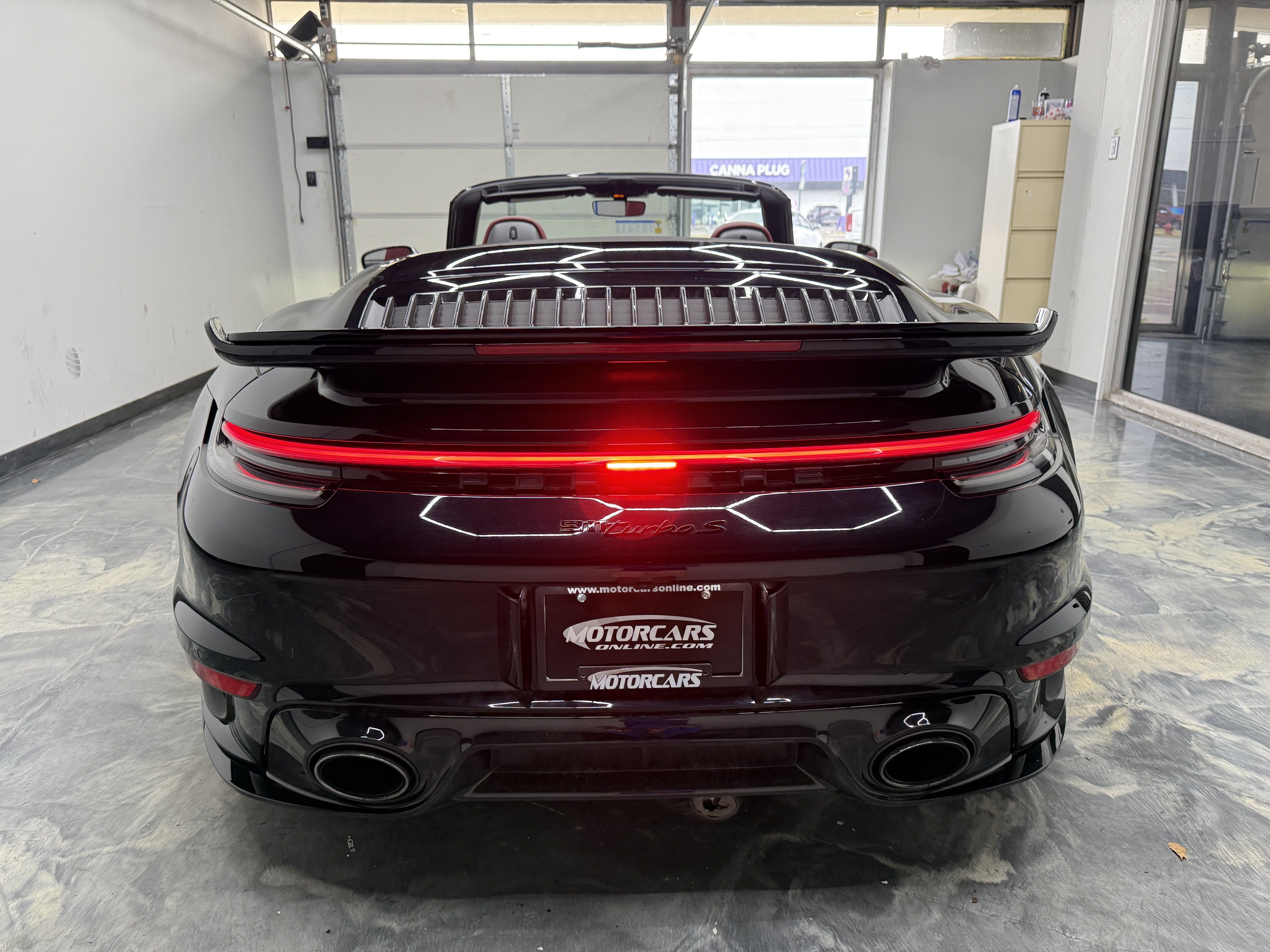 Used 2022 Porsche 911 Turbo S AWD/4WD image 4