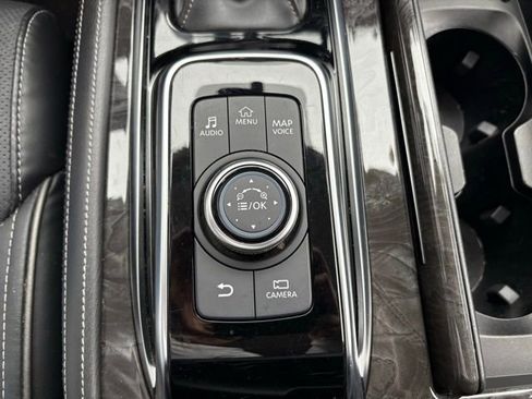 Used 2024 INFINITI QX80 Luxe image 21