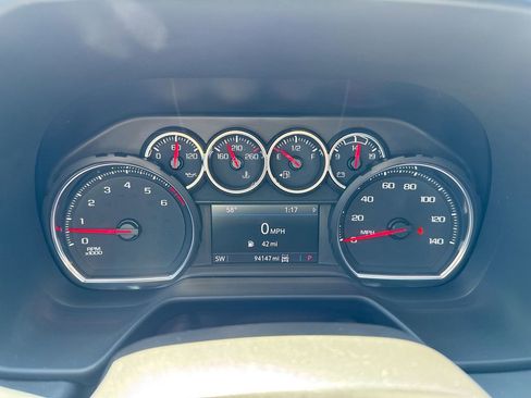 Used 2021 Chevrolet Tahoe Z71 AWD/4WD image 12