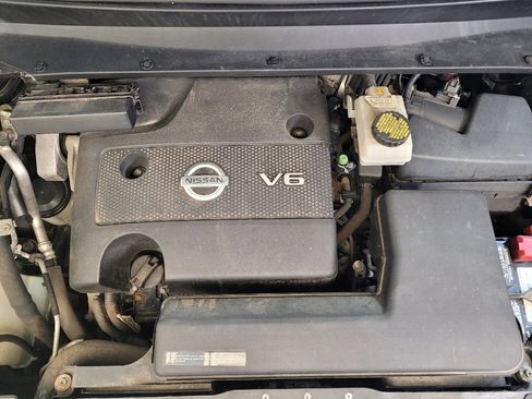 Used 2013 Nissan Pathfinder Platinum w/ Platinum Premium Pkg image 30