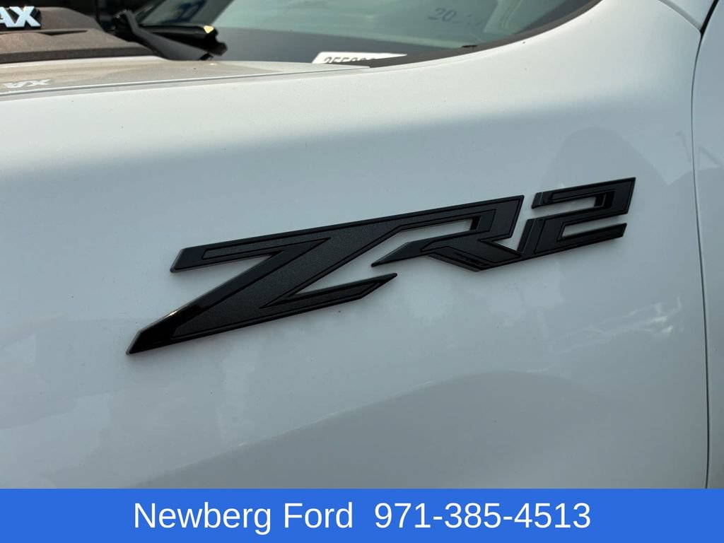 Used 2024 Chevrolet Silverado 2500 ZR2 w/ ZR2 Bison Edition AWD/4WD image 12