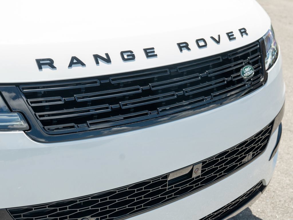 New 2026 Land Rover Range Rover Sport SE AWD/4WD image 15
