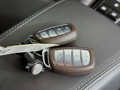 Used 2020 Hyundai Tucson Limited w/ Cargo Package image 22