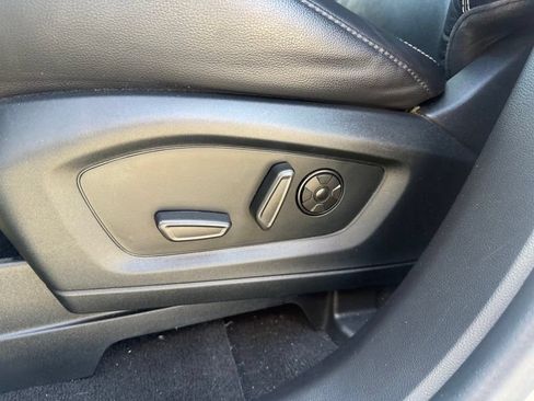 Used 2022 Ford Explorer ST w/ Equipment Group 401A AWD/4WD image 5