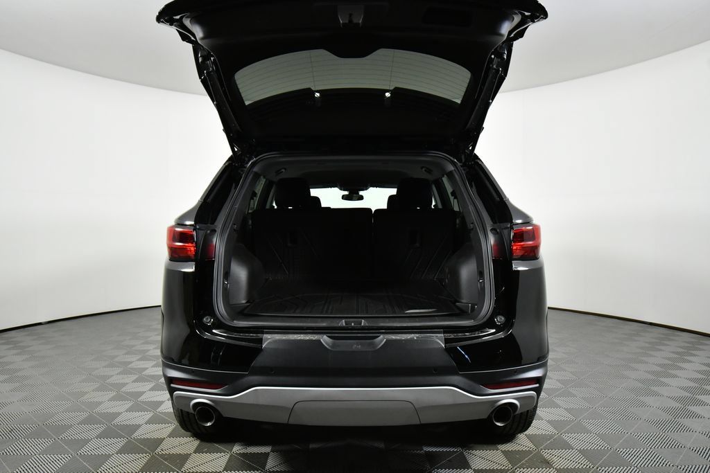 New 2026 Chevrolet Blazer LT w/ LPO, Floor Liner Package AWD/4WD image 25
