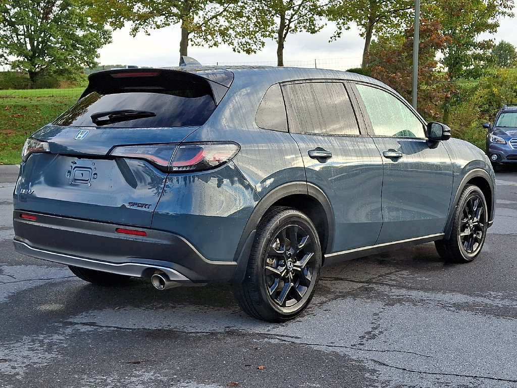 Used 2024 Honda HR-V Sport image 8