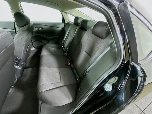 Certified 2025 Honda Accord LX image 27