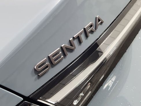 New 2026 Nissan Sentra SL w/ Floor Mat Package FWD image 8