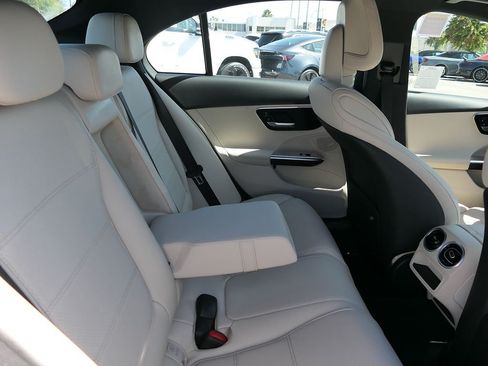 Used 2023 Mercedes-Benz C 300 Sedan image 21