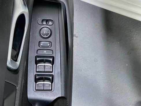 Used 2023 Honda Civic Sport image 17