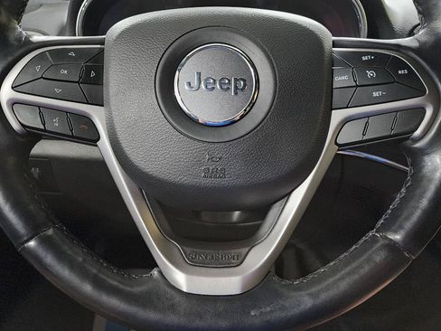 Used 2021 Jeep Grand Cherokee Limited AWD/4WD image 17