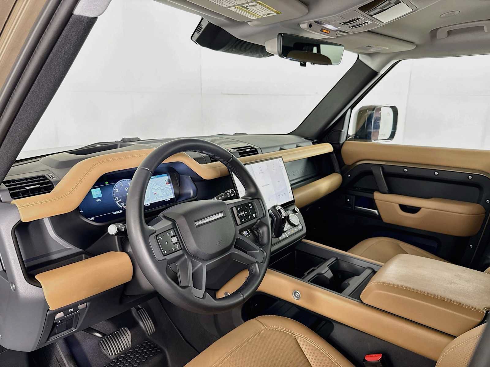 Used 2026 Land Rover Defender 130 S AWD/4WD image 9
