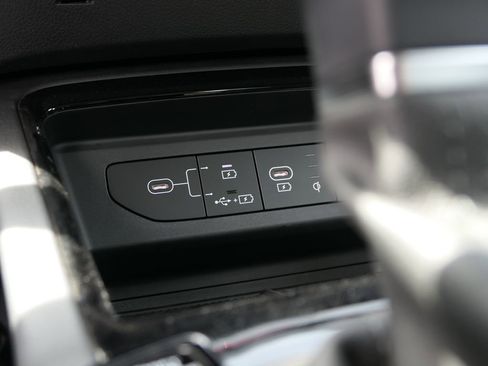 Used 2025 Kia K5 EX FWD image 21
