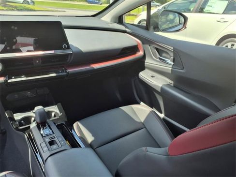 New 2025 Toyota Prius XSE image 8