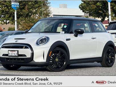 Used 2024 MINI Cooper SE w/ Signature Upholstery Package