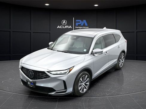 Certified 2026 Acura MDX FWD w/ Technology Package image 42