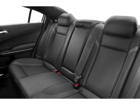 Used 2018 Dodge Charger R/T RWD image 17