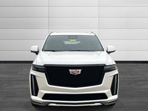 Certified 2024 Cadillac Escalade V image 8