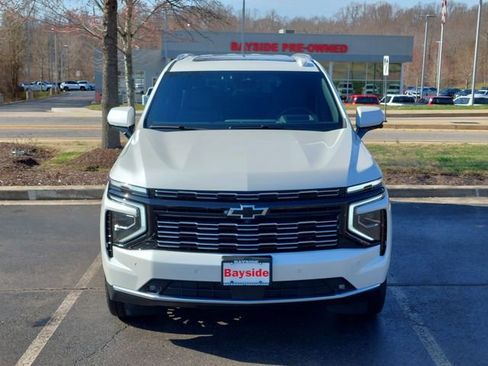 Used 2025 Chevrolet Tahoe High Country image 5