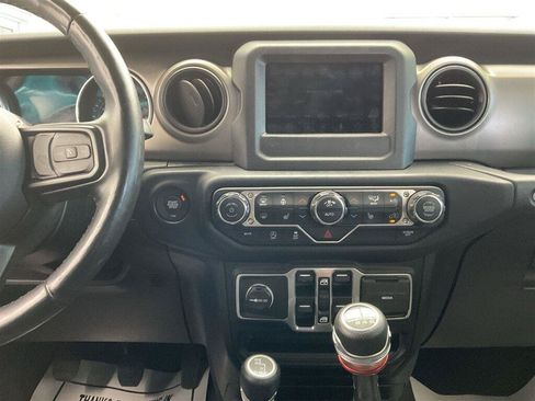 Used 2020 Jeep Wrangler Unlimited Sport S AWD/4WD image 18