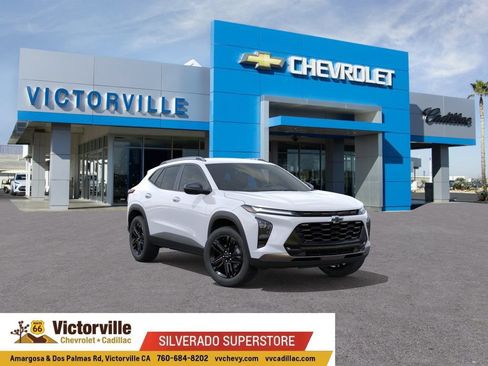New 2026 Chevrolet Trax ACTIV w/ Driver Confidence Package FWD image 1