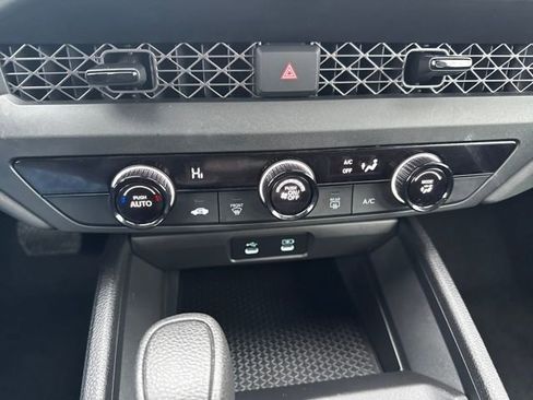 Certified 2025 Honda Accord LX image 32