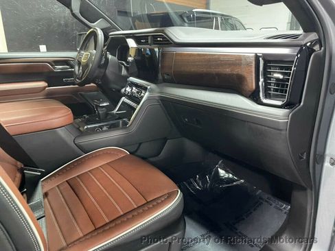 Used 2026 GMC Sierra 1500 Denali Ultimate AWD/4WD image 28