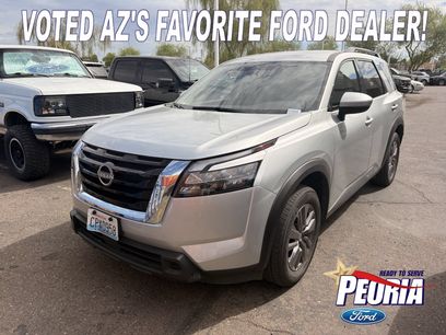 Used 2025 Nissan Pathfinder SV