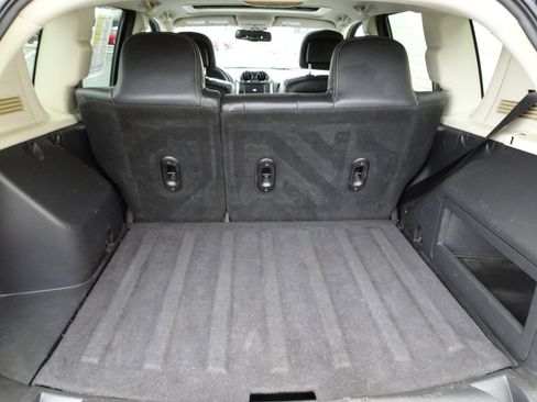 Used 2017 Jeep Compass High Altitude image 8