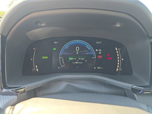 New 2025 Toyota Camry SE image 18