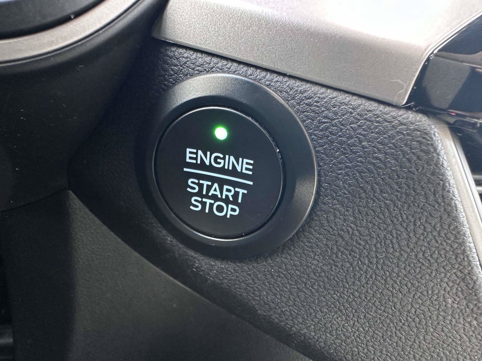 Used 2020 Ford Escape SE AWD/4WD image 20