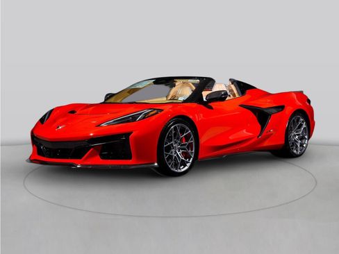 Used 2026 Chevrolet Corvette ZR1 w/ ZR1 Carbon Fiber Aero Package RWD image 1