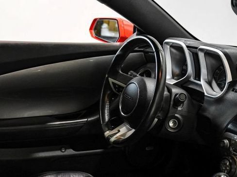 Used 2010 Chevrolet Camaro SS w/ LPO, Ground Effects Package RWD image 16