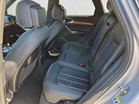 Used 2022 Audi Q5 2.0T Premium Plus AWD/4WD image 19