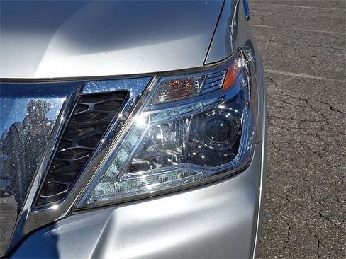 Used 2019 Nissan Armada Platinum w/ Captain's Chairs Package image 9